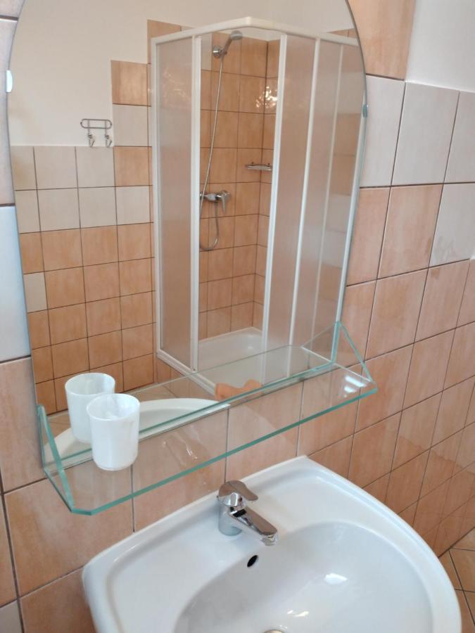 Heviz Erika Apartman Zewnętrze zdjęcie