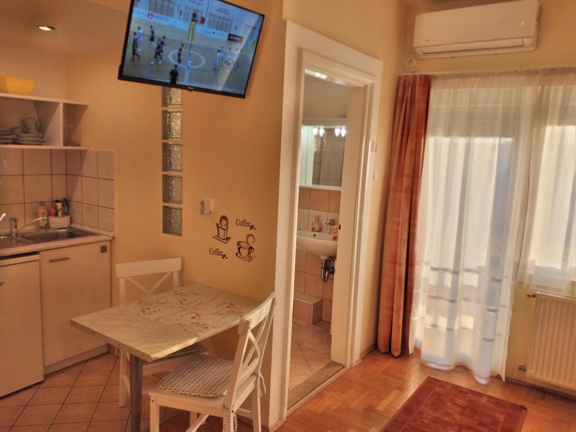 Heviz Erika Apartman Zewnętrze zdjęcie